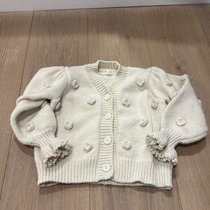 Good condition Rylee + Cru cream sweater with floral detail - size 4/5